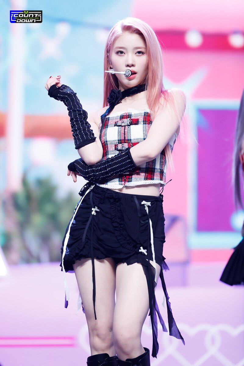 231012 KEP1ER - 'Galileo' at M COUNTDOWN documents 22