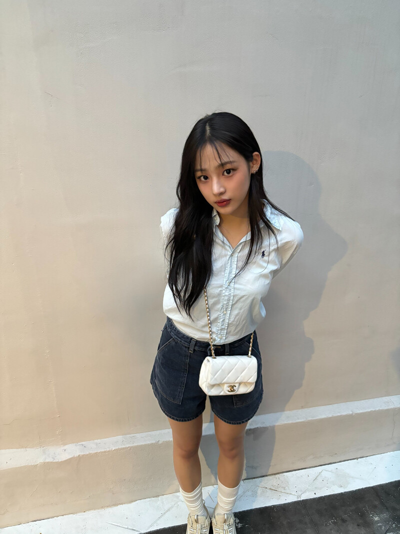 240828 - NewJeans Twitter Update with MINJI documents 4