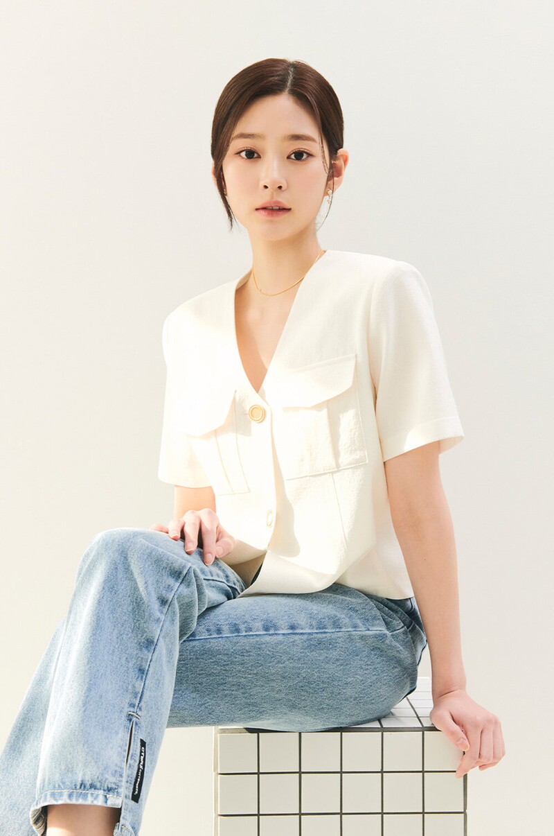 Kim Minju for Citybreeze 2022 SS Collection documents 14