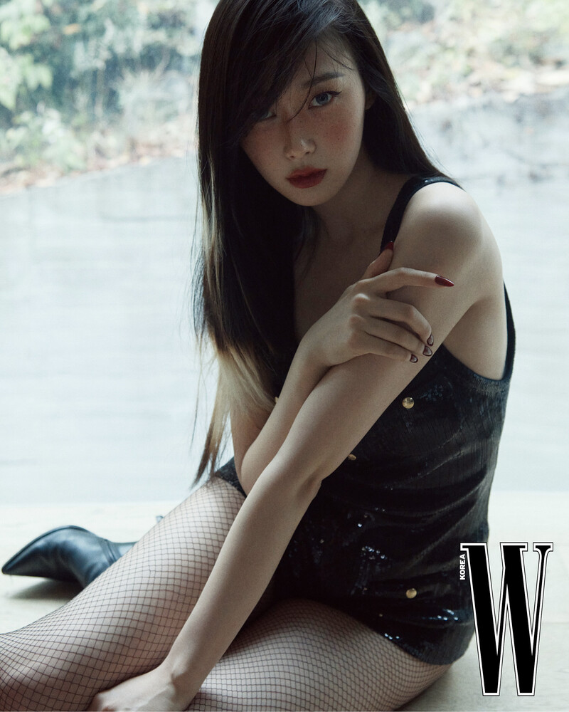 aespa Giselle for W Korea November 2023 Issue documents 6