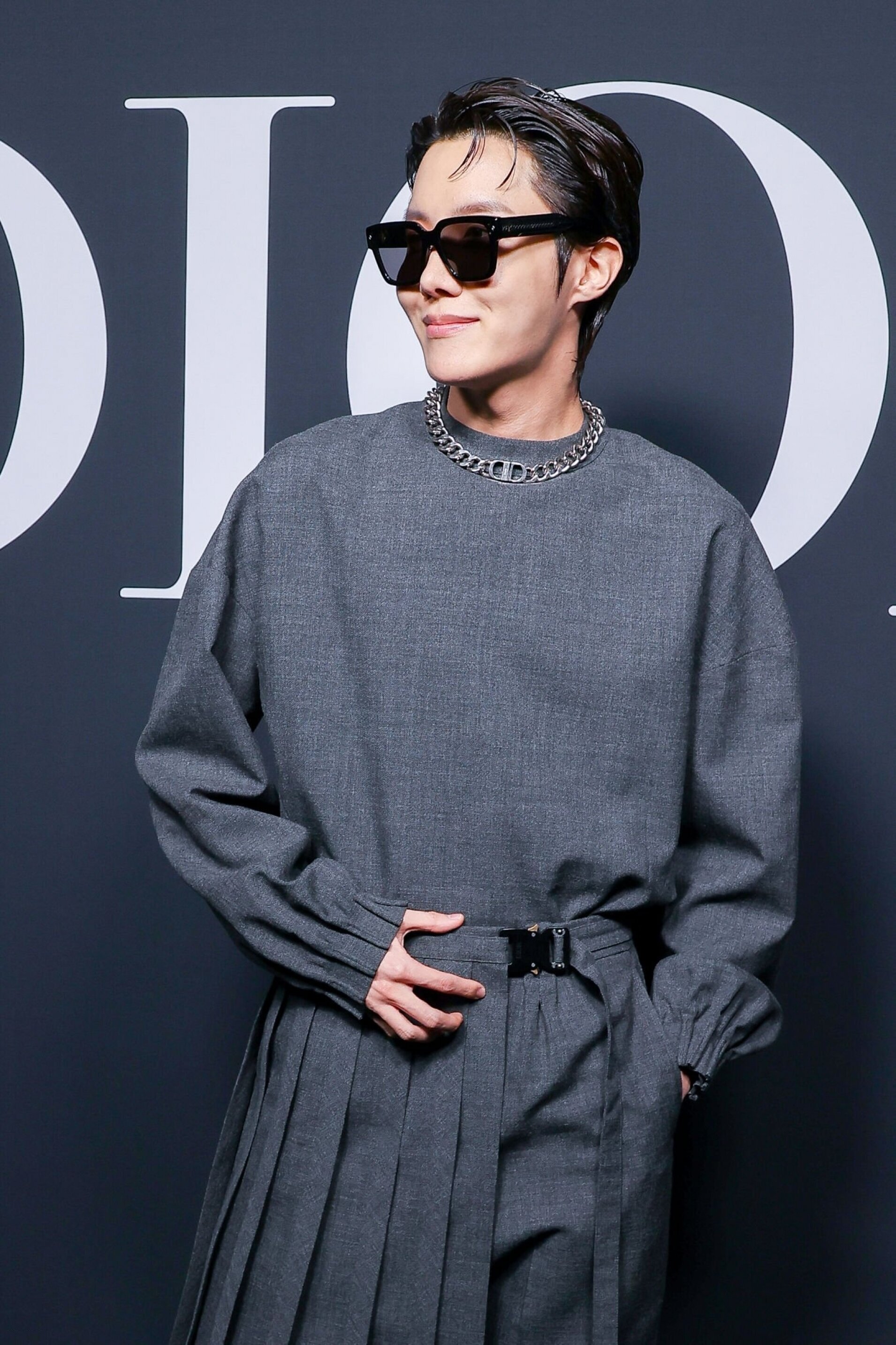 BTS} Jhope X DIOR in 2023  Dior fashion show, Dior fashion, Dior