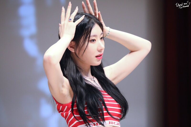 220728 ITZY Chaeryeong - WITHMUU Fansign documents 3