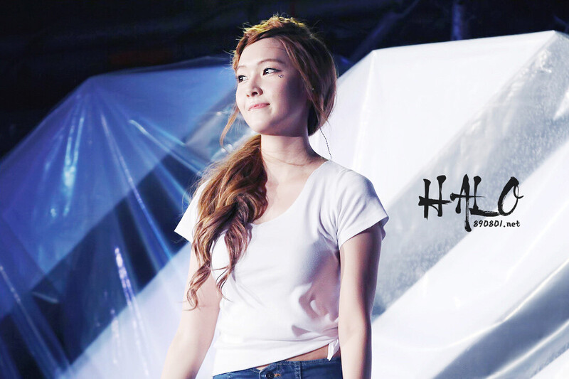 120818 Girls' Generation Jessica at SMTown in Seoul documents 1