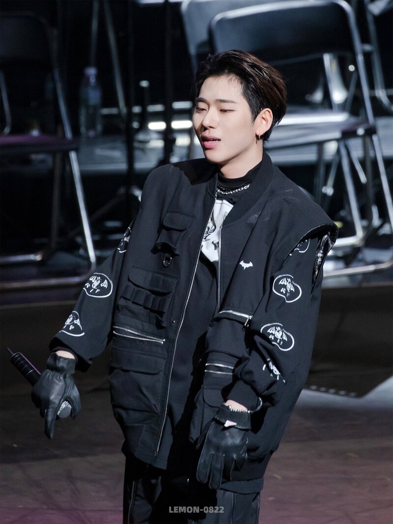 221214 Block B Zico at Marine Corps 2022 28th Year End Concert documents 3