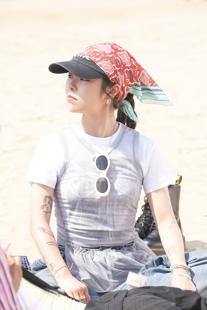 240712 Wheein - "Coco Water" MV Filming Site By Melon documents 3