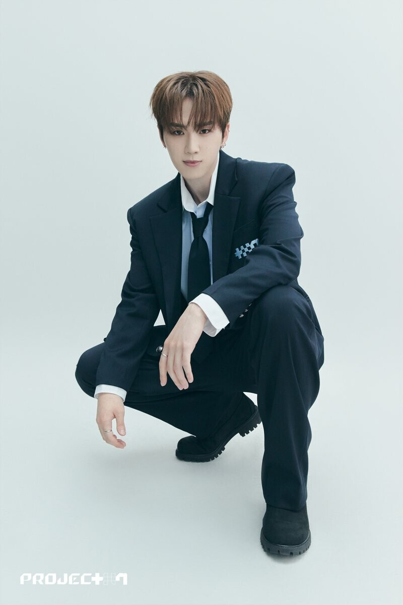 Kim Younghoon PROJECT7 Profile Photos documents 3