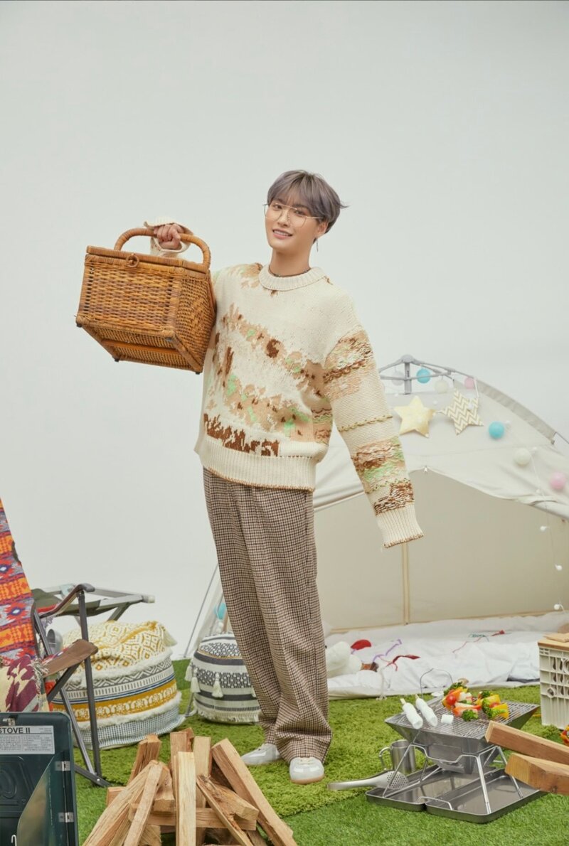 Party Time: Camping at Home with Seonghwa documents 3