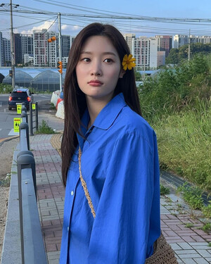 240608 Chaeyeon Instagram Update