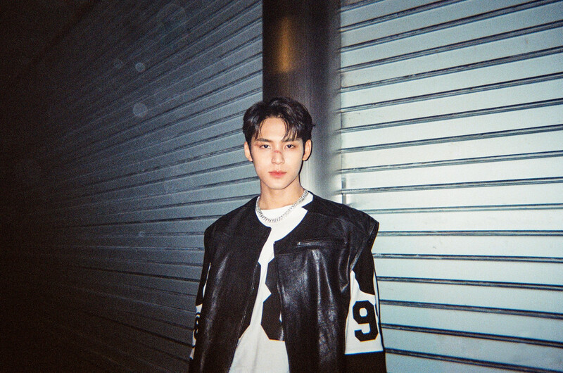 211102 SEVENTEEN Weverse Update - Seventeen 9th Mini Album 'ATTACCA' Behind Film documents 23