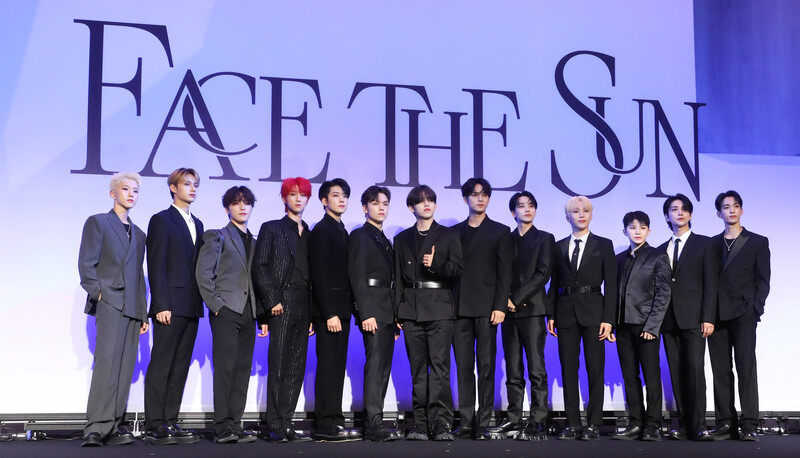 220527 SEVENTEEN at their ‘Face The Sun’ comeback press conference documents 2