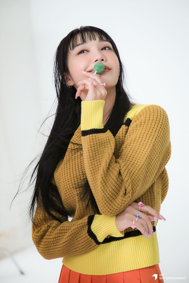 230105 IST Naver post - EUNJI 1st Look magazine pictorial - Vol.250 documents 15