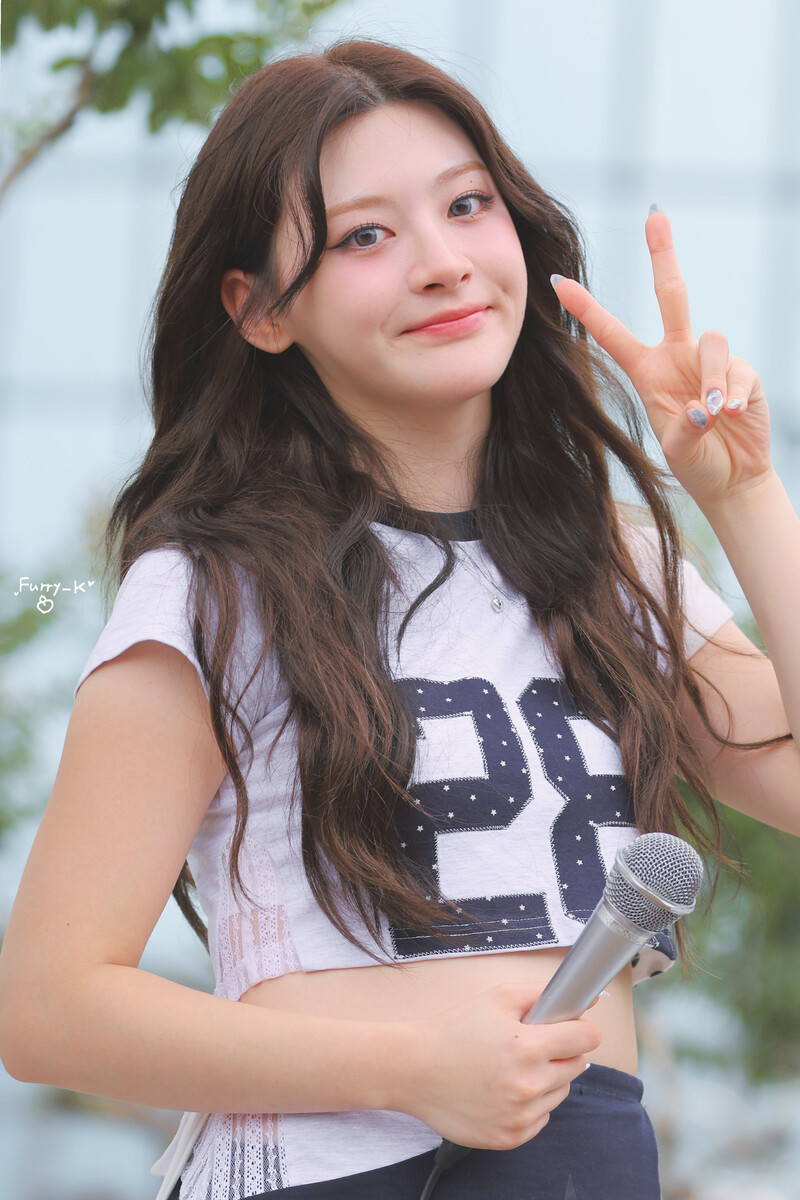 240705 STAYC Seeun - Music Bank Mini Fanmeeting documents 4