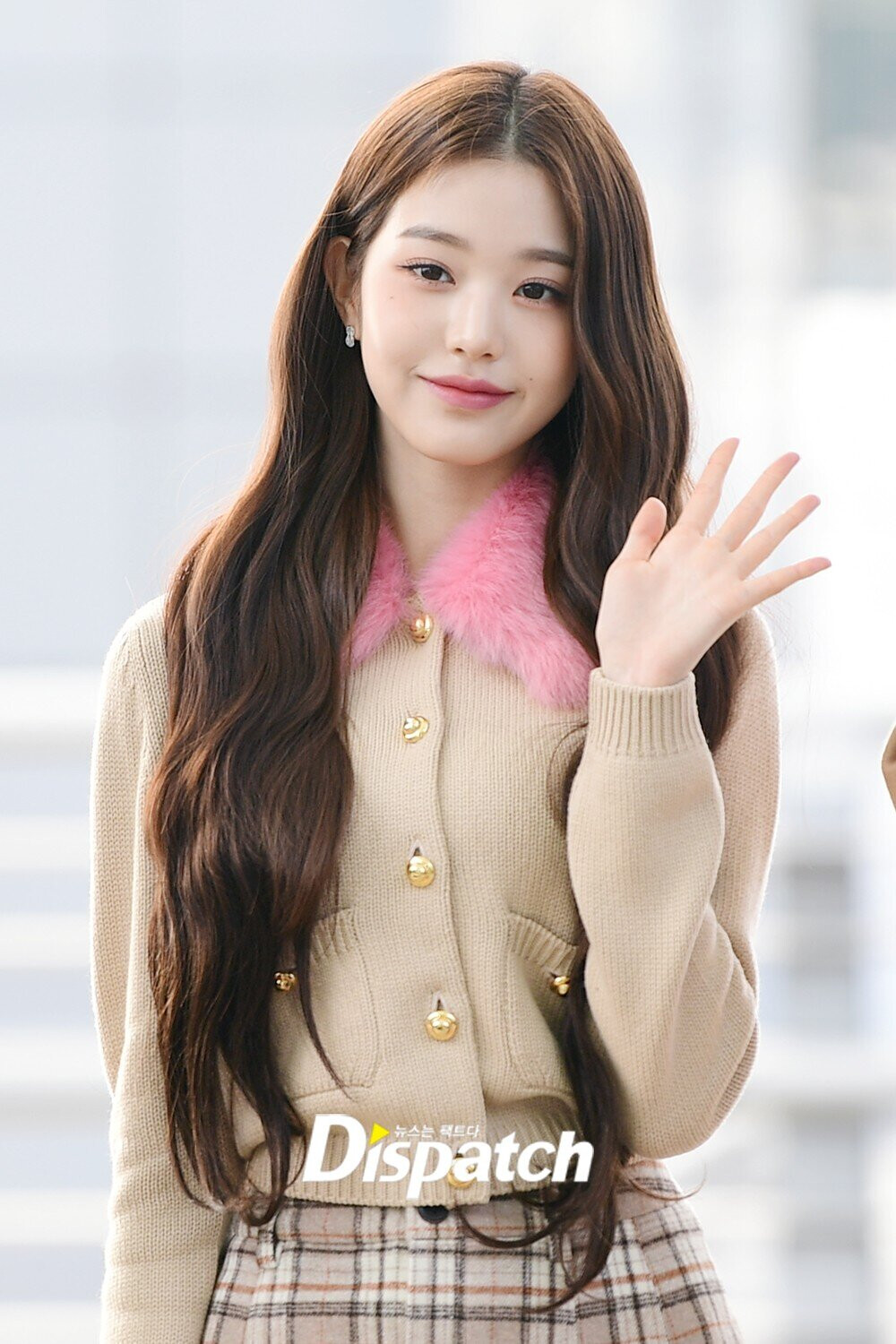 221014 IVE Wonyoung at Incheon International Airport | kpopping