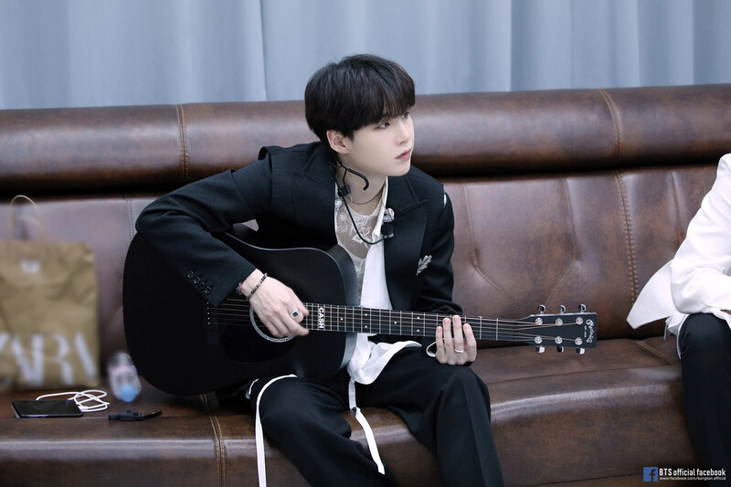 2021 Suga Day | BTS Facebook Update documents 3