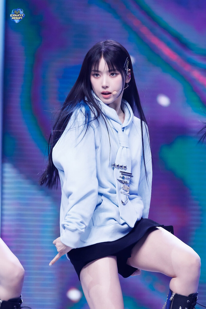 230118 NNIXX Jiwoo - 'Dash' and 'Sonar' at M Countdown documents 15