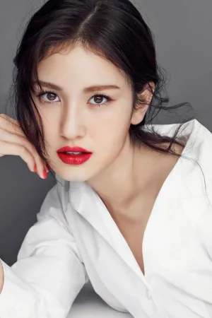 Somi x HARPER BAZAAR Magazine (November Issue) 