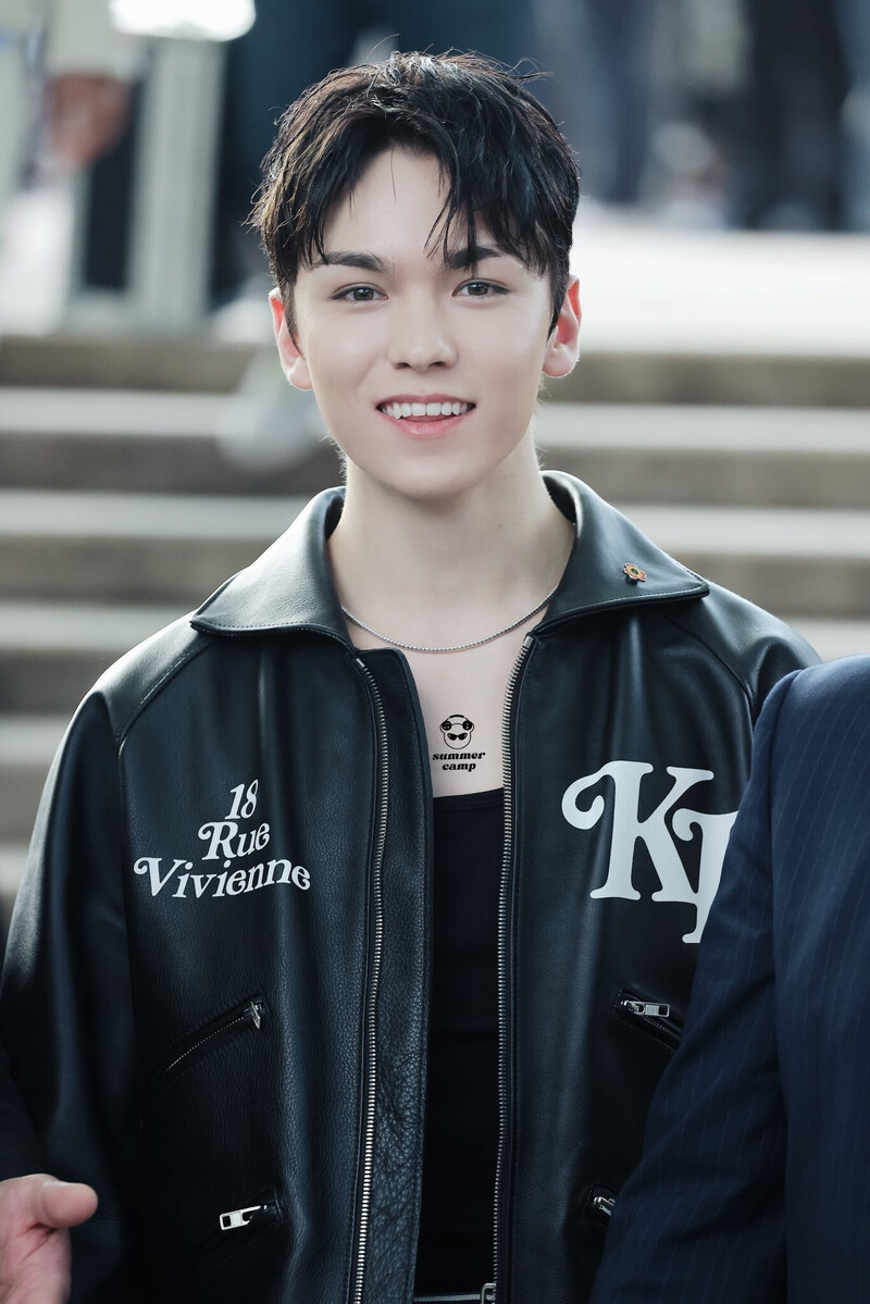 230624 SEVENTEEN VERNON at the Paris Fashion Week for KENZO documents 4