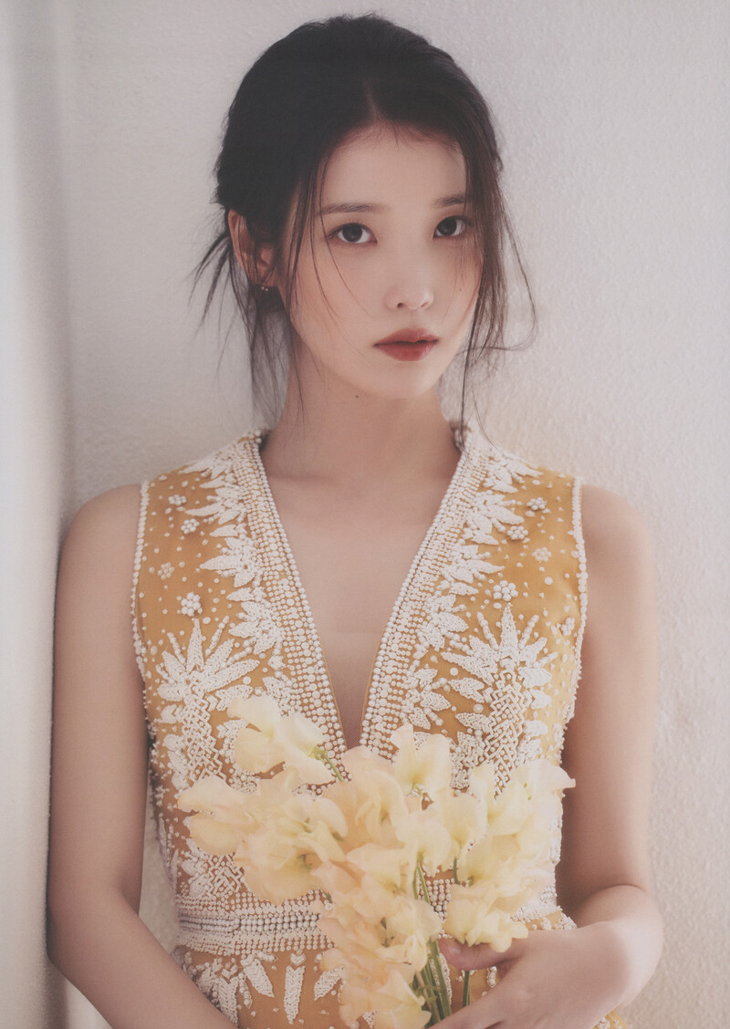 IU - Media Art Exhibition 'Moment' (Scans) documents 2