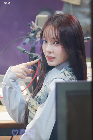 241202 izna Ryu Sarang at MBC Idol Radio