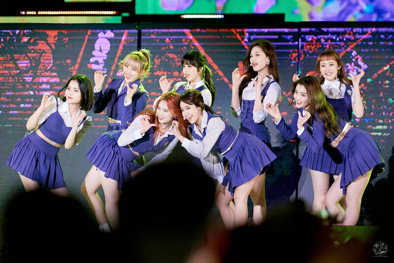 180421 Weki Meki at Changwon Open Concert documents 1