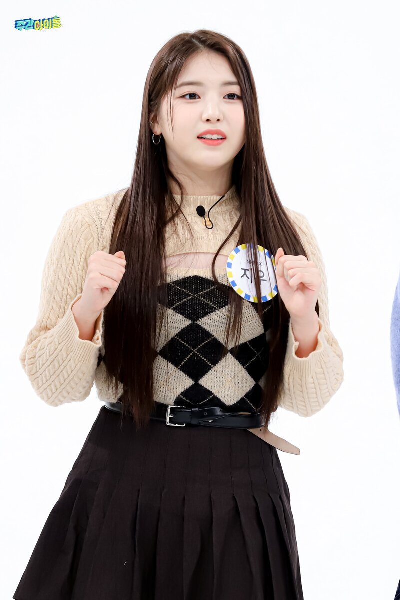 220222 MBC Naver Post - NMIXX at Weekly Idol documents 10