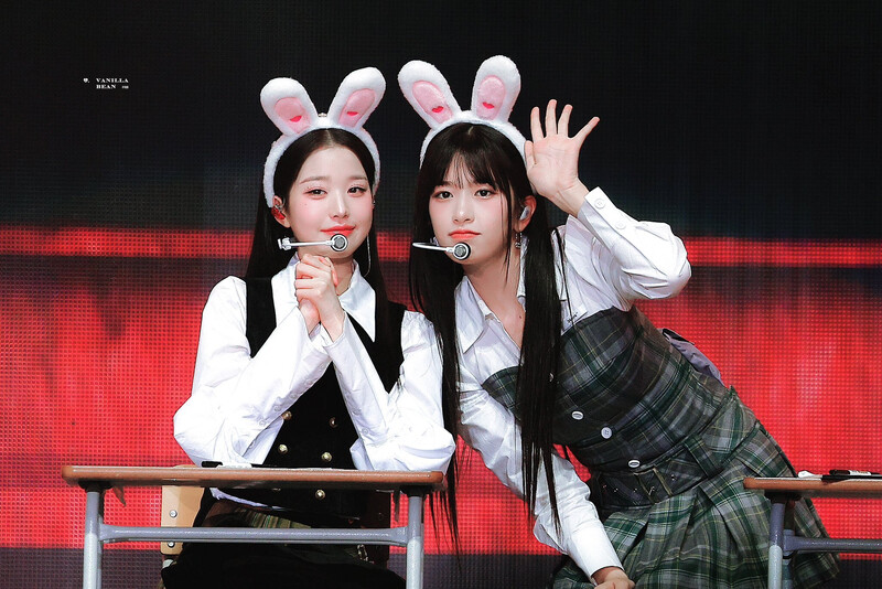 230212 IVE Wonyoung & Yujin - The First Fan Concert 'The Prom Queens' Day 2 documents 3