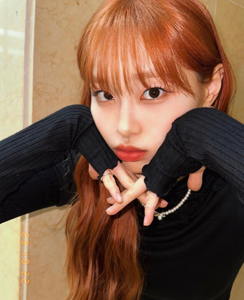 231022 Chuu Instagram Update | kpopping