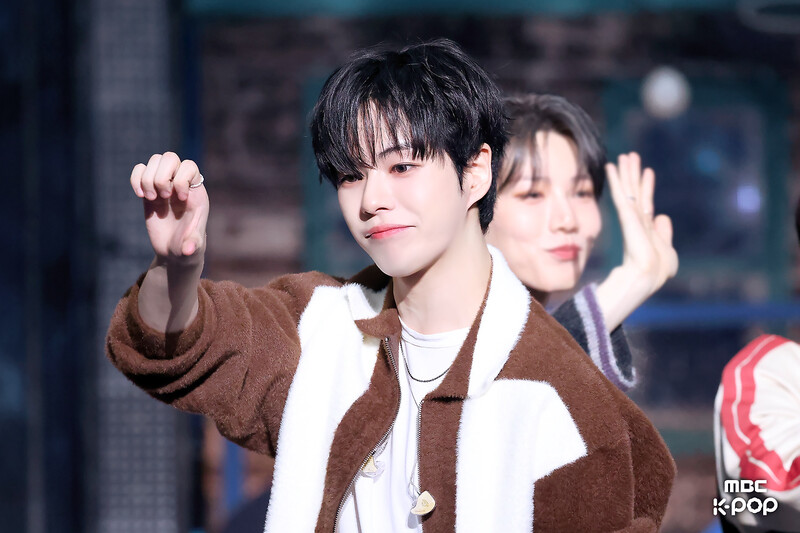 241215 TREASURE Jaehyuk - 'LAST NIGHT' at Music Core documents 4