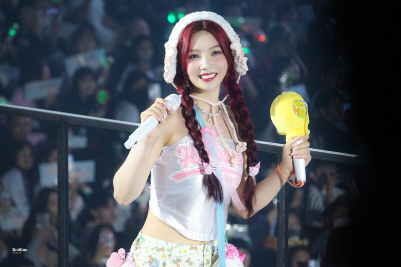 240804 Red Velvet Joy - Fan-Con Tour 'Happiness : My Dear, ReVe1uv' in Seoul Day 3 documents 2