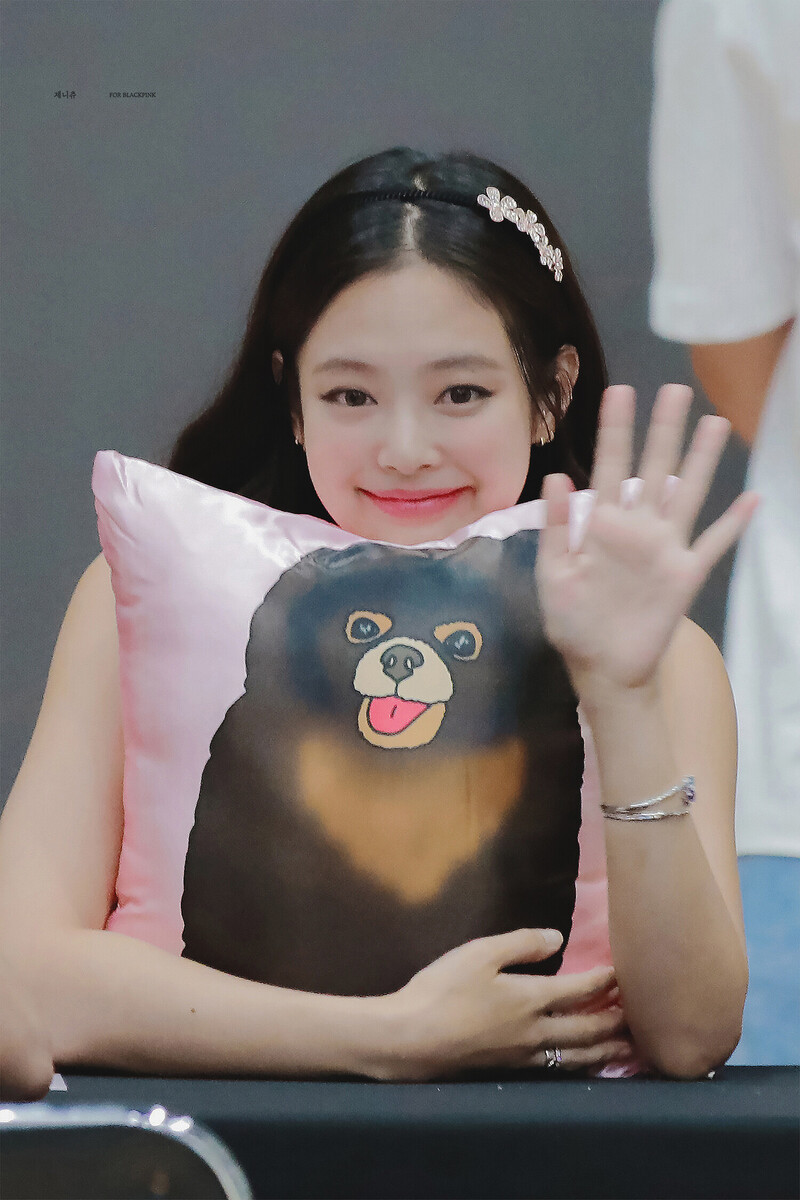 240808 Jennie - BLACKPINK 8th Anniversary  Fansign Event in Seoul documents 3