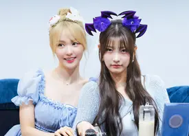 240818 WOOAH - NANA & MINSEO at fansign event