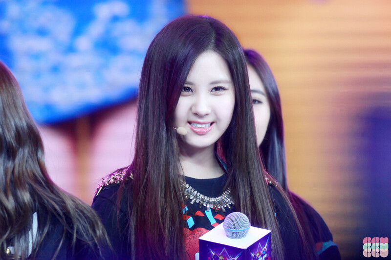 131130 Girls' Generation Seohyun at Blade&Soul Party documents 2