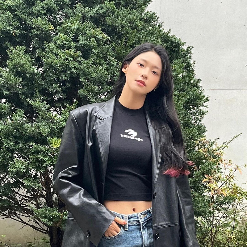 221020 Seolhyun Instagram Update documents 1