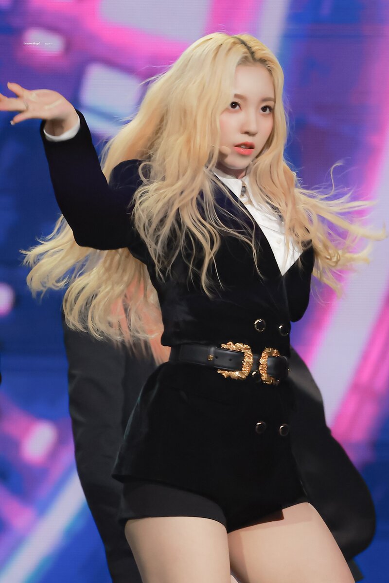 221216 Kep1er Yeseo at SBS Song Festival documents 10