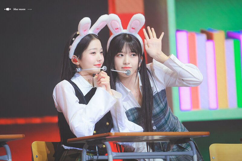 230212 IVE Wonyoung & Yujin - The First Fan Concert 'The Prom Queens' Day 2 documents 3