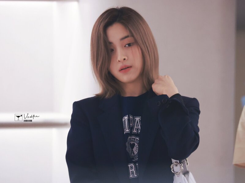 230309 ITZY Ryujin - Charles & Keith Event documents 2