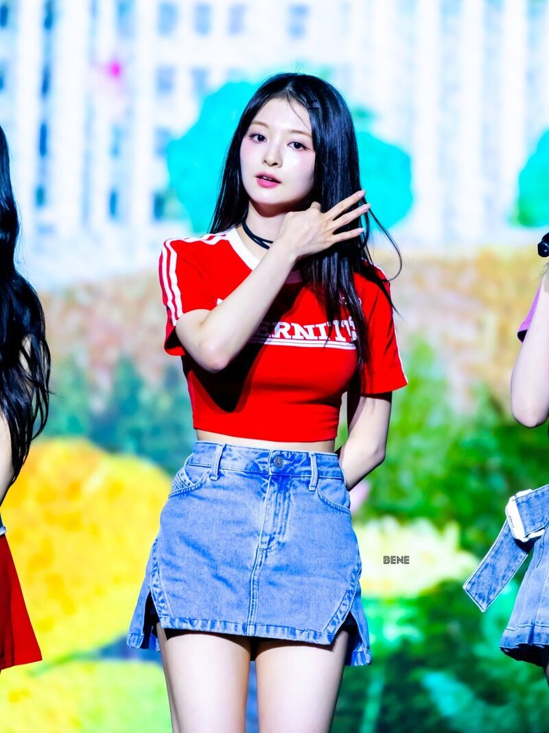 240518 fromis_9 Nagyung - Spring Breeze Campus Festival documents 11