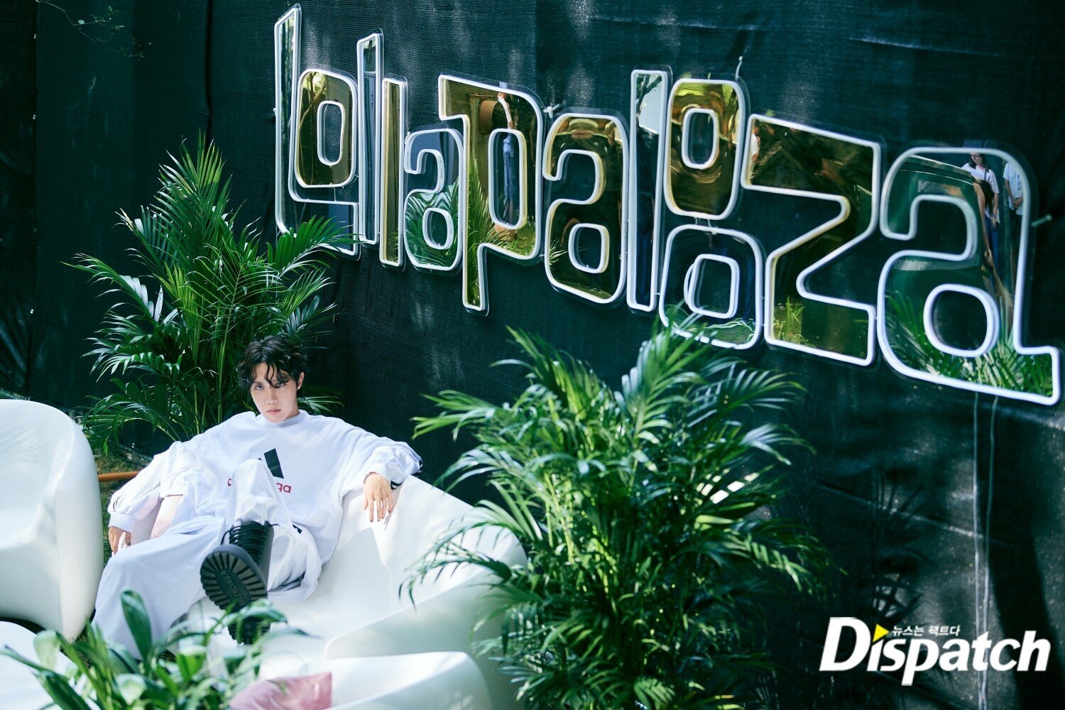 220812 BTS J-Hope - Lollapalooza Photoshoot by Dispatch