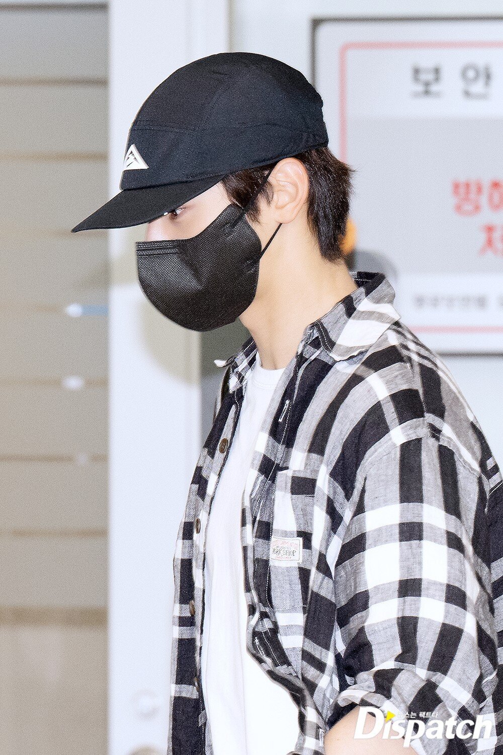 230606 Cha Eunwoo at Incheon International Airport Departure to Paris,  France for Chaumet Event