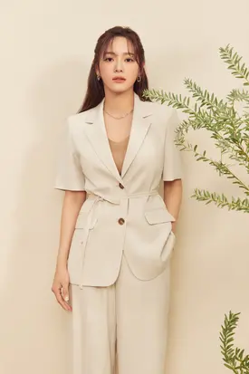 KIM SEJEONG for ROEM S/S 2022 Collection