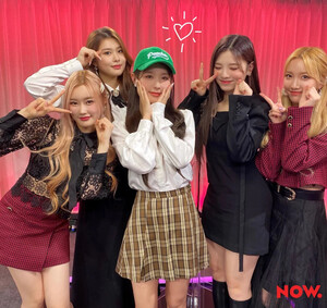 220201 kr_now Twitter with Miyeon ((G)i-dle), Swan  (Purple Kiss), Jinha ( Tri.be), Sua &  U_chae (Pixy)