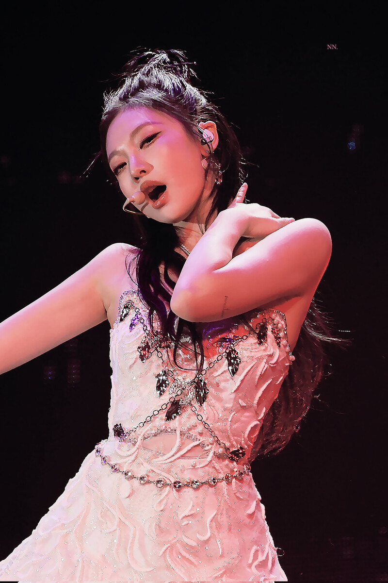 230225 aespa Ningning- 1st Concert 'SYNK : HYPER LINE' at Seoul Day 1 documents 1
