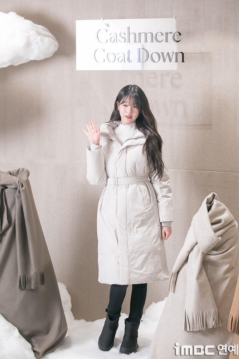 241124 Jang Wonyoung at EIDER Brand Photo Event documents 6