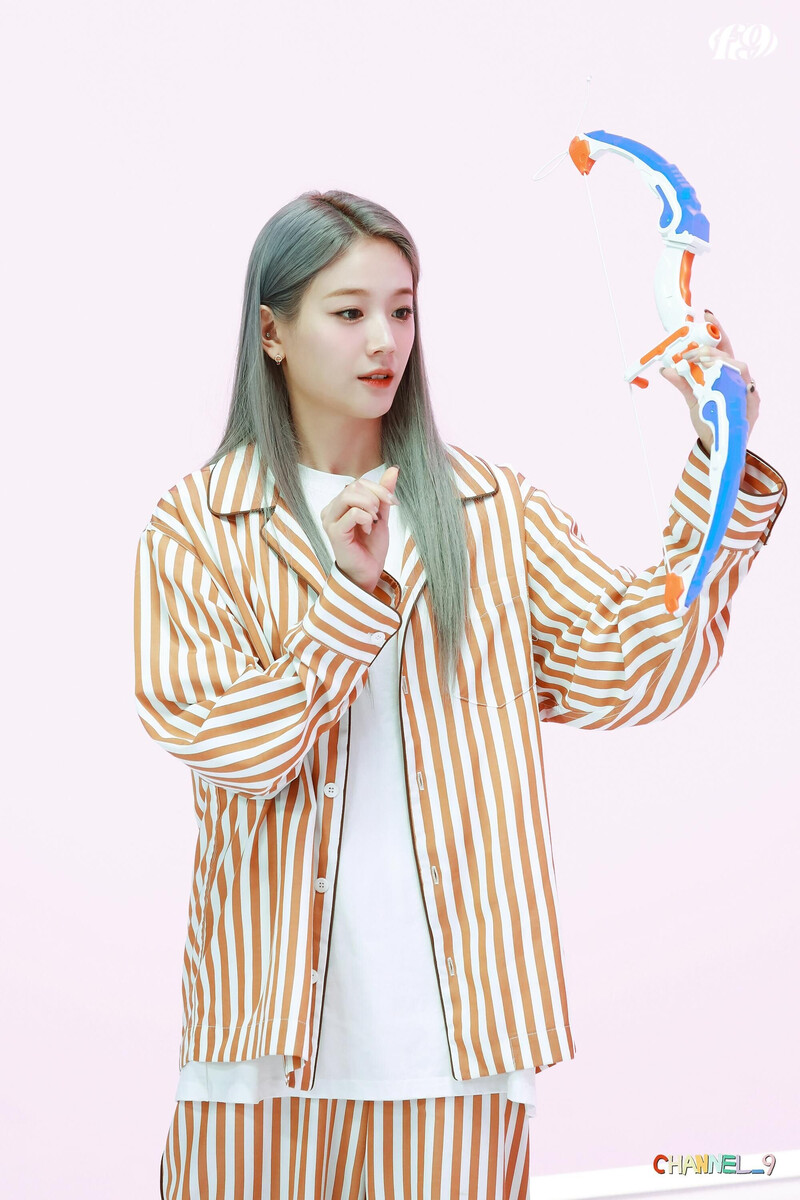 211124 fromis_9 Weverse Update - <CHANNEL_9> EP12-14 Behind Photo Sketch documents 3