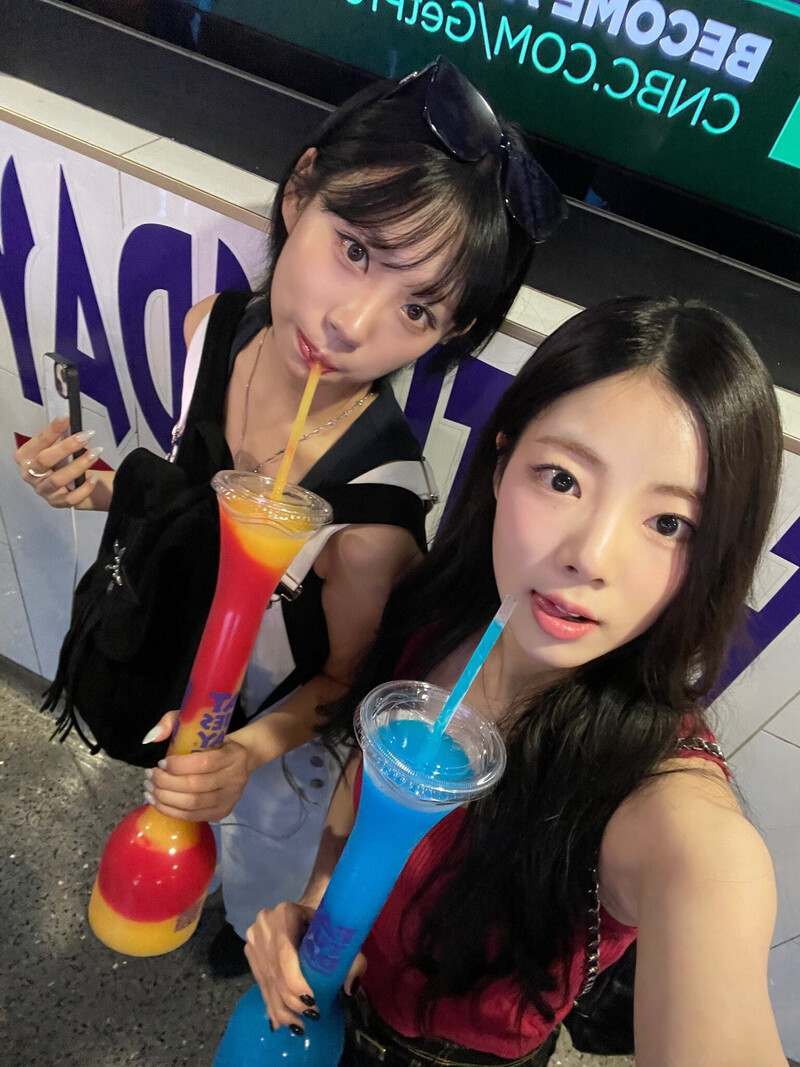 240903 - PURPLE KISS Twitter Update with GOEUN n DOSIE documents 3