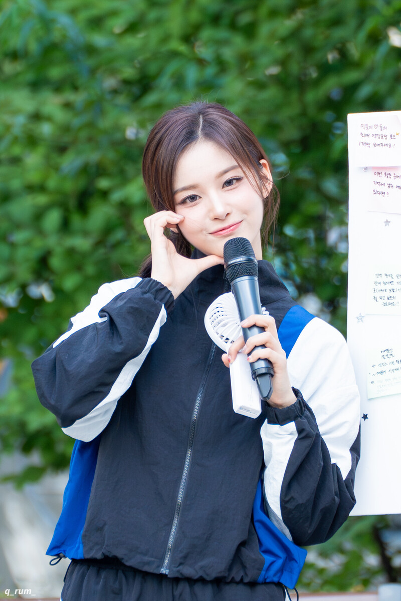 240907 NMIXX Sullyoon - Music Core Mini Fanmeeting documents 1