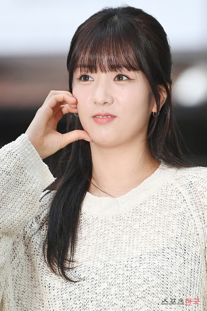 240427 Apink BOMI at 'Queen of Tears' drama Wrap-up Party documents 5