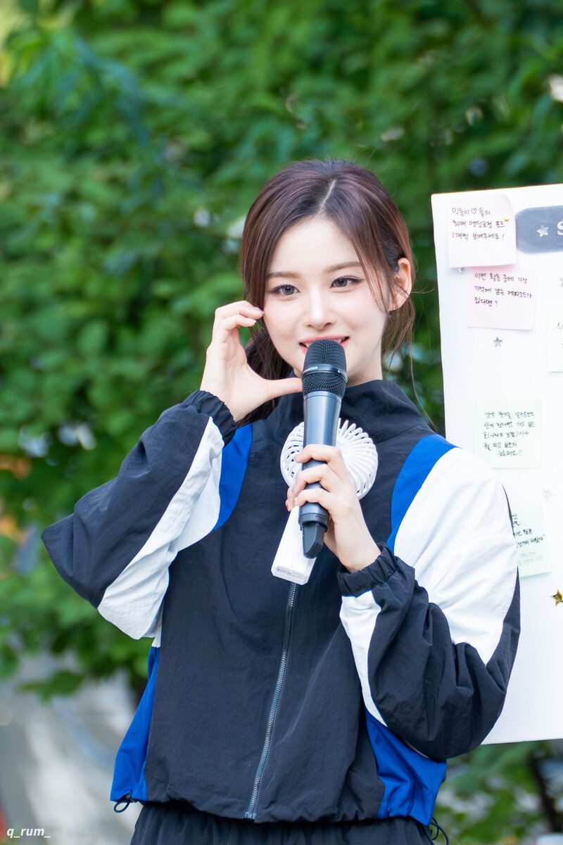 240907 NMIXX Sullyoon - Music Core Mini Fanmeeting documents 8