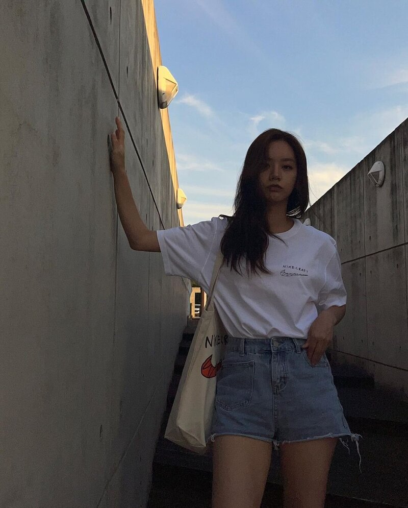 220909 GIRL'S DAY Hyeri Instagram Update documents 2