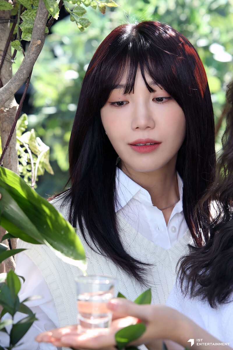 221130 IST Naver post  Apink EUNJI 'Work Later, Drink Now Season 2' poster shoot behind documents 6